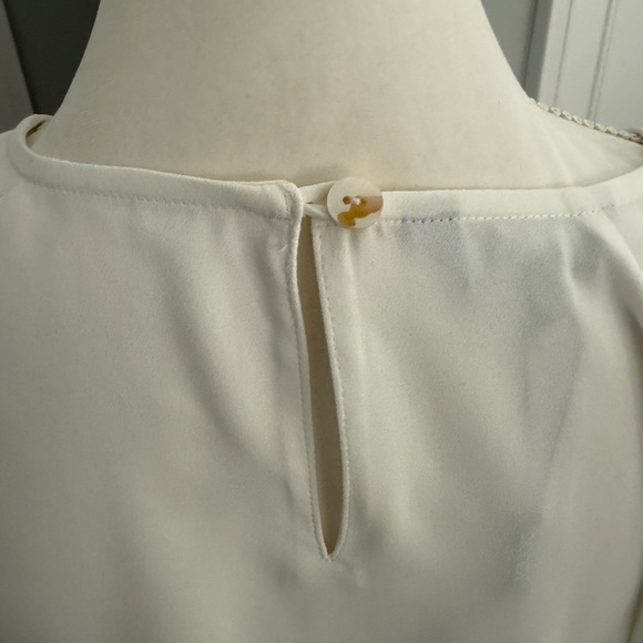 MISOOK BLOUSE - Picture 5 of 8